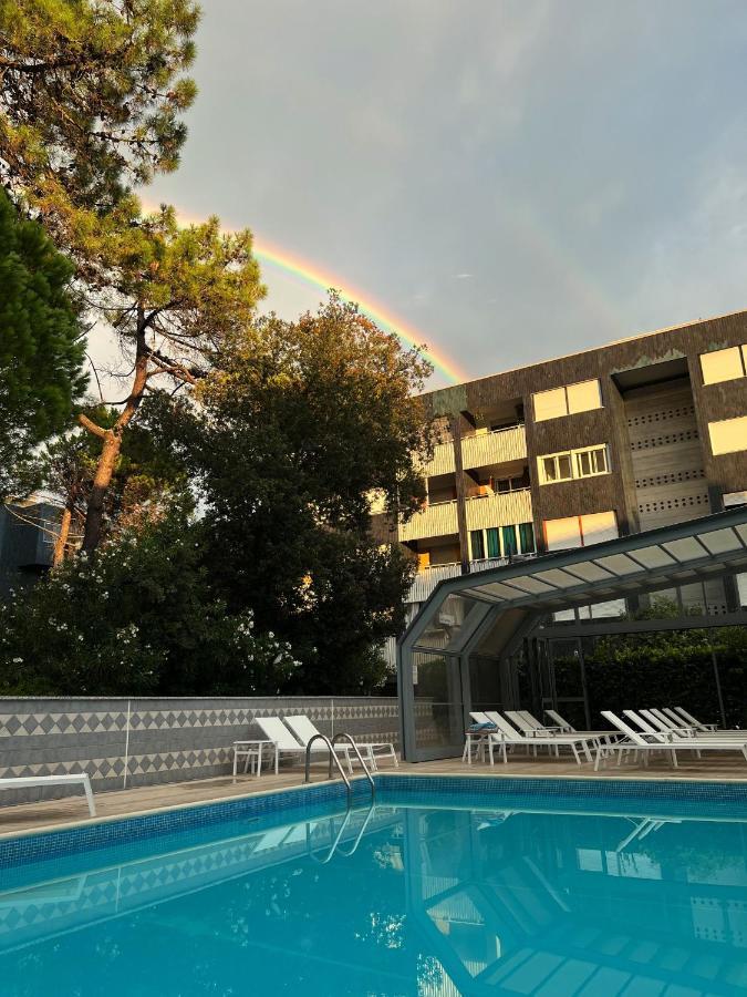 Hotel Ai Pini กราโด ภายนอก รูปภาพ
