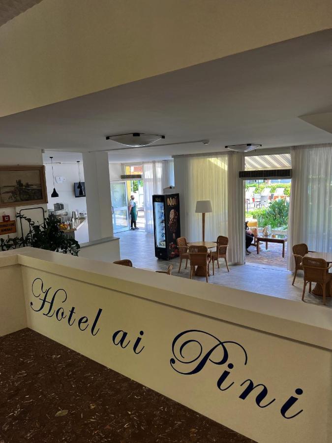 Hotel Ai Pini กราโด ภายนอก รูปภาพ