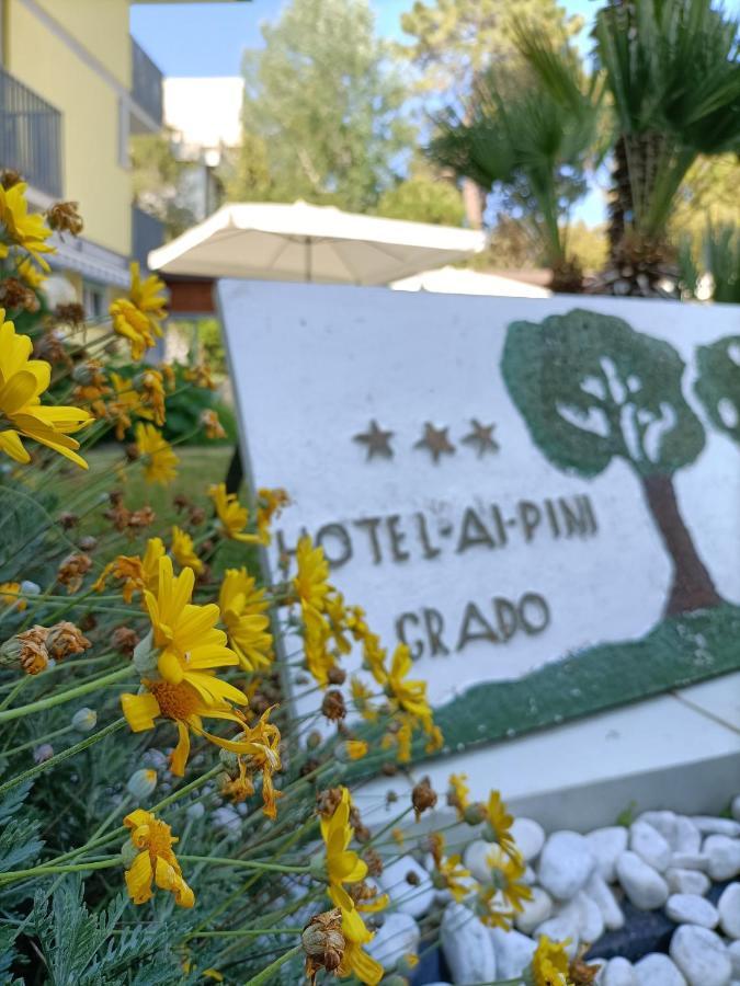 Hotel Ai Pini กราโด ภายนอก รูปภาพ